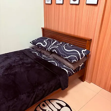 G & E Cozy Suite